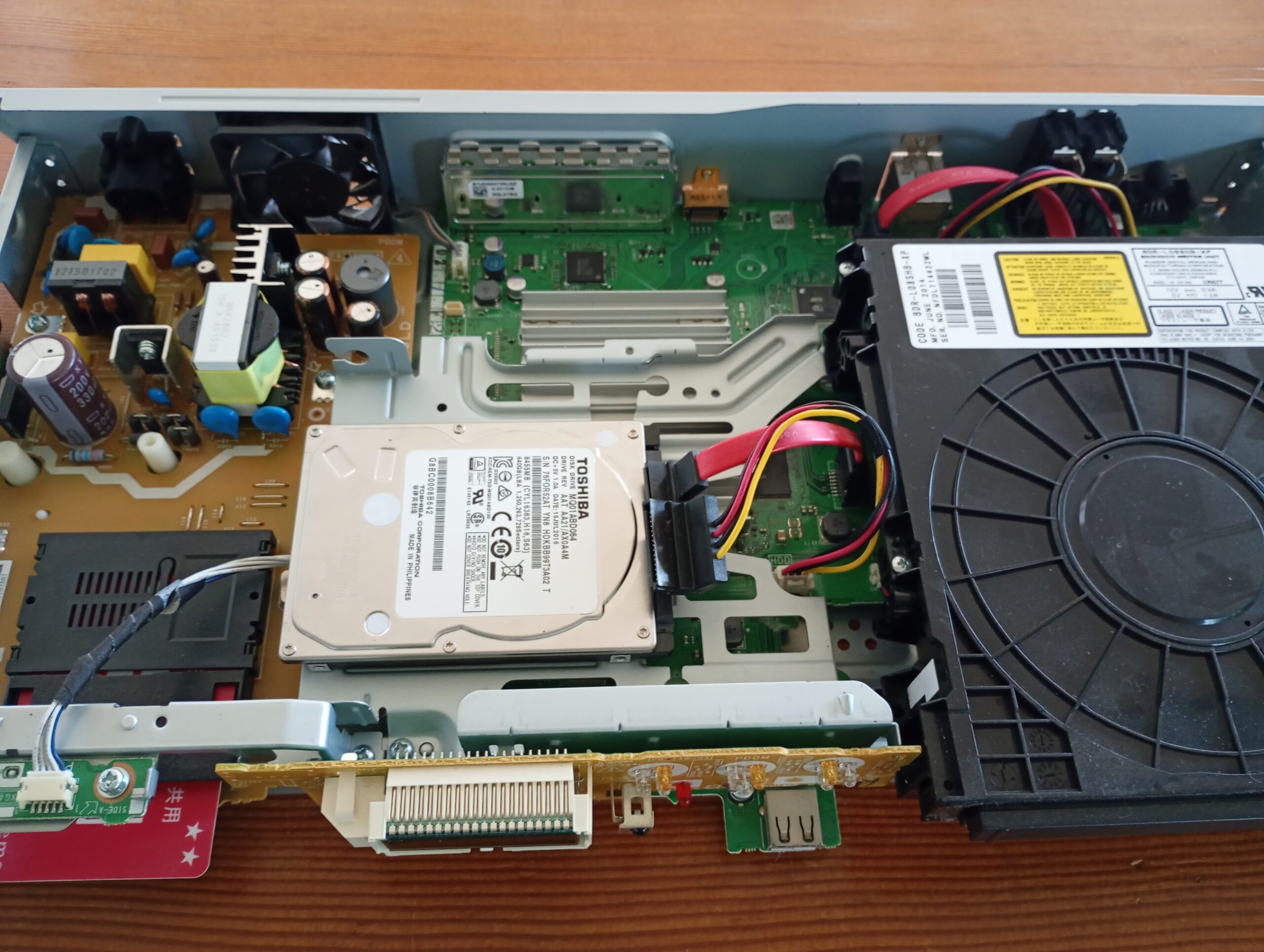 BD-S560